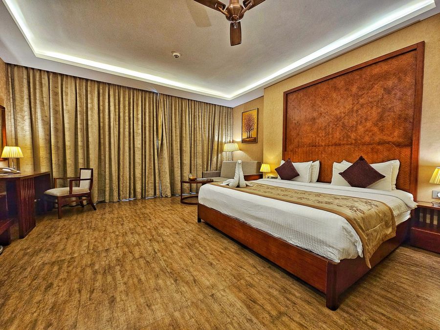 Executive Room at UVA Meridian