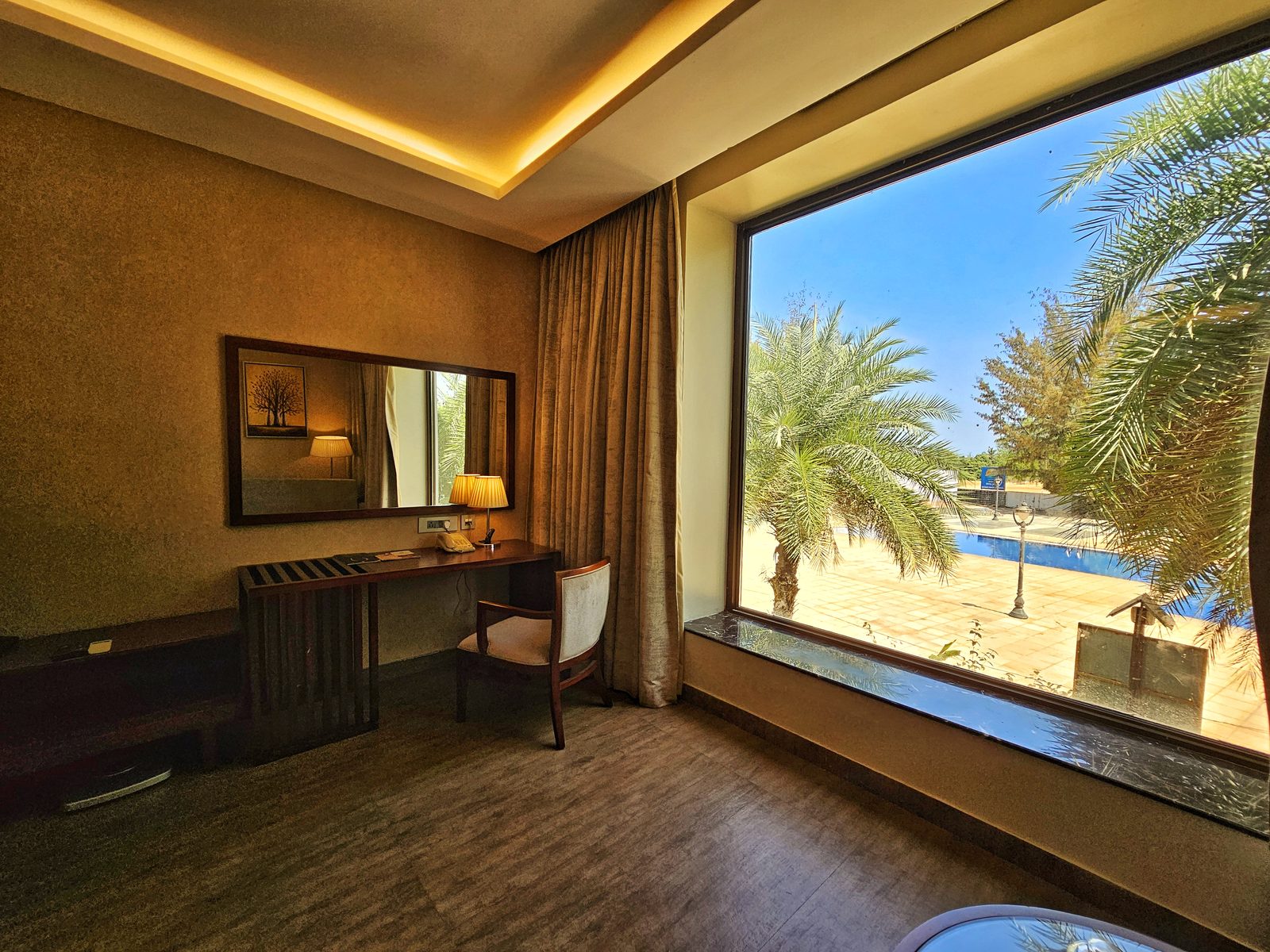Executive Room with pool and garden view at UVA Meridian